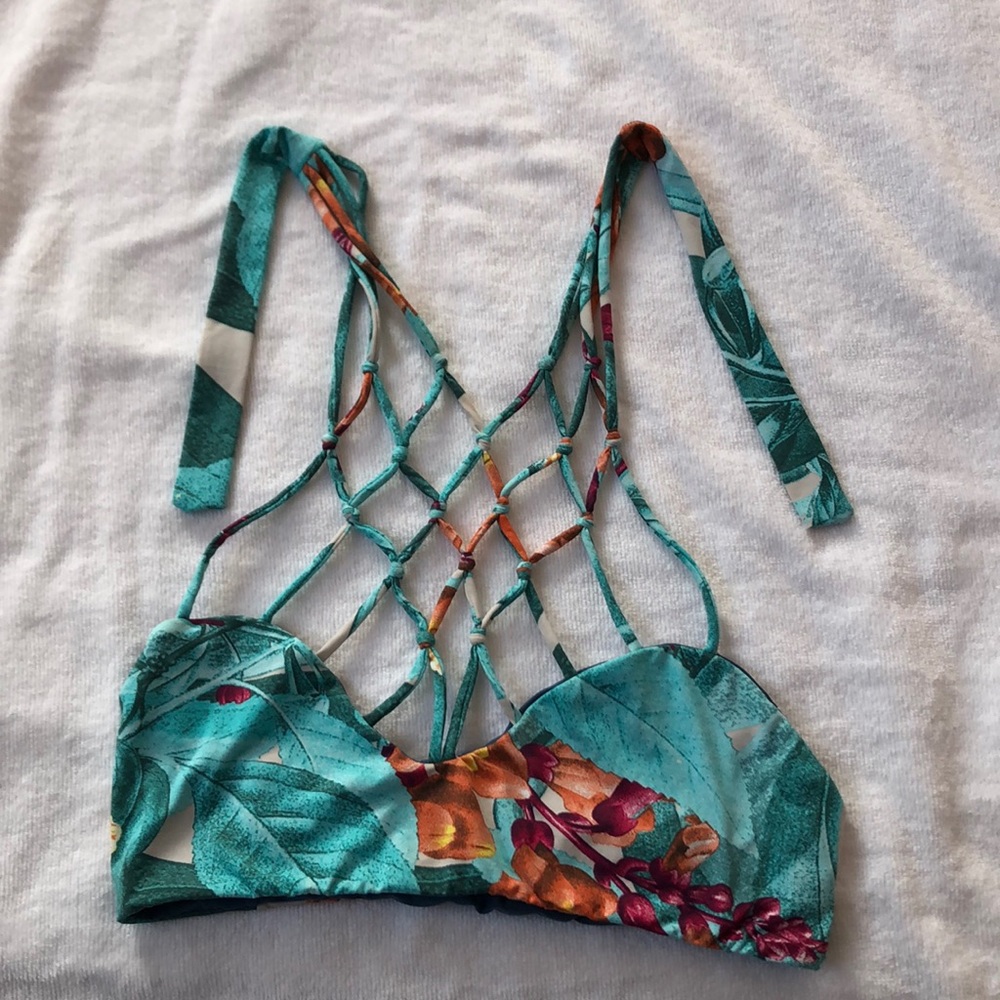 Small halter top san lorenzo